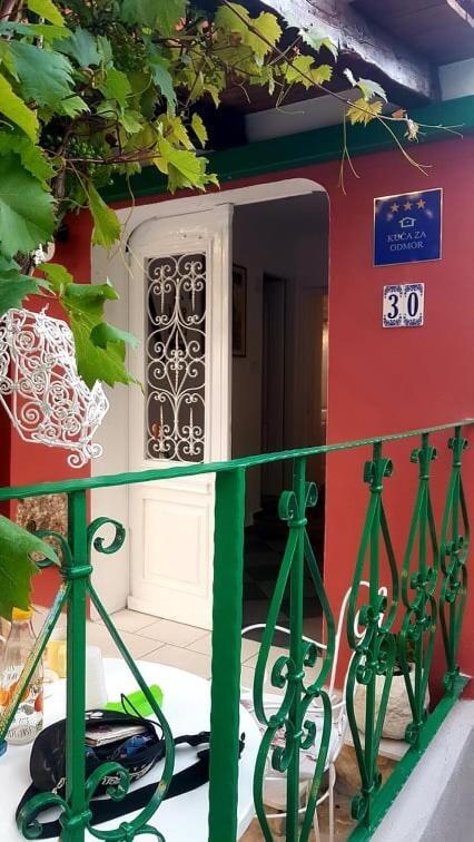 Baška VodaVintage House For Rent 60M From Seaアパートメント エクステリア 写真