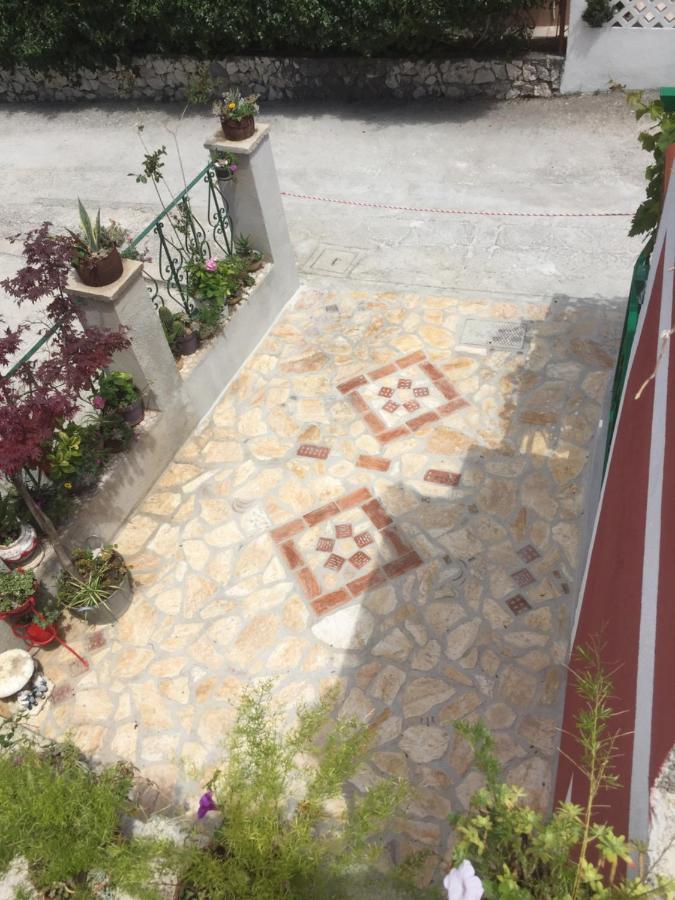 Baška VodaVintage House For Rent 60M From Seaアパートメント エクステリア 写真