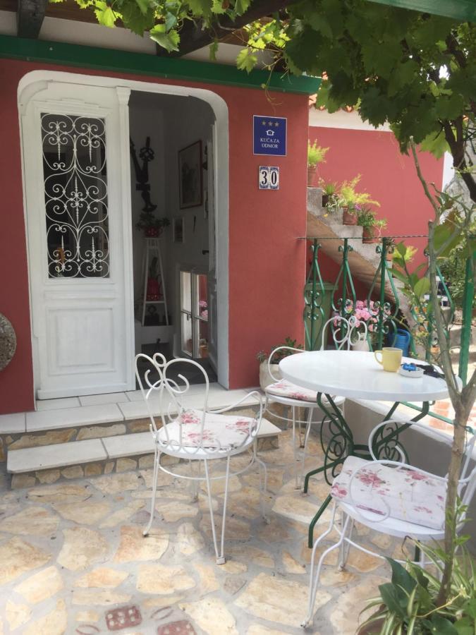 Baška VodaVintage House For Rent 60M From Seaアパートメント エクステリア 写真