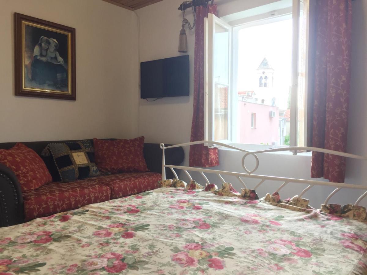 Baška VodaVintage House For Rent 60M From Seaアパートメント エクステリア 写真