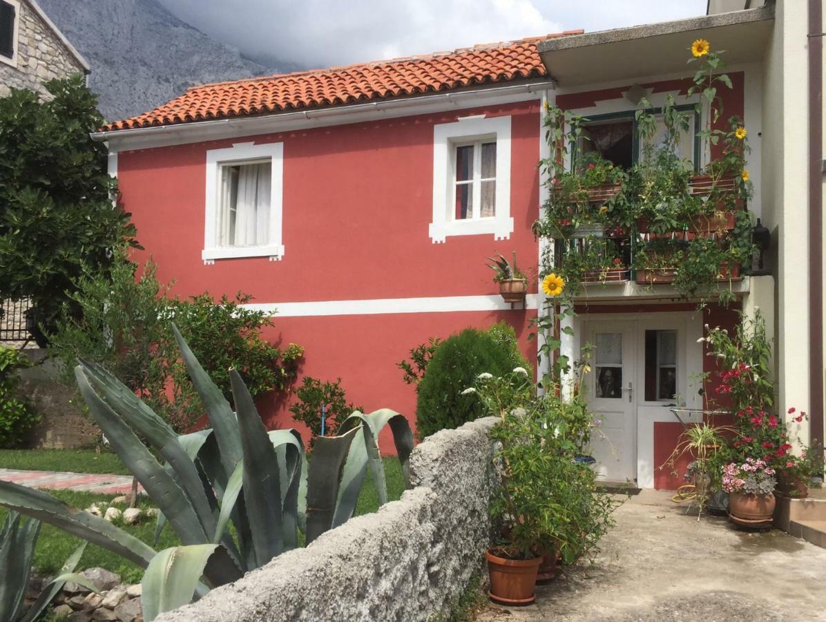 Baška VodaVintage House For Rent 60M From Seaアパートメント エクステリア 写真